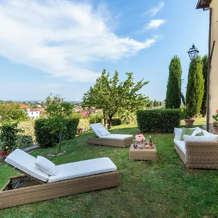 Rosyabate Cottage, With Private Garden And Views Between Lucca And Pistoia