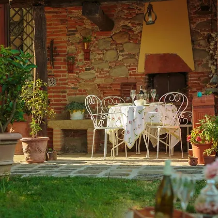 Rosyabate Cottage, With Private Garden And Views Between Lucca And Pistoia Santa Lucia (Lucca)