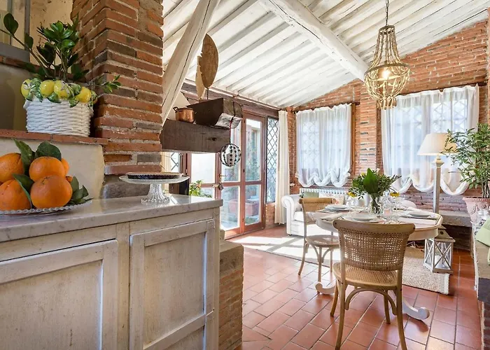Rosyabate Cottage, With Private Garden And Views Between Lucca And Pistoia Villa *