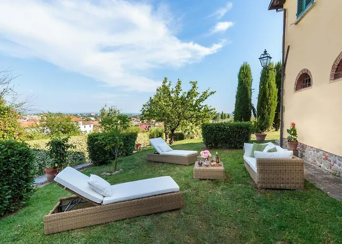 Rosyabate Cottage, With Private Garden And Views Between Lucca And Pistoia